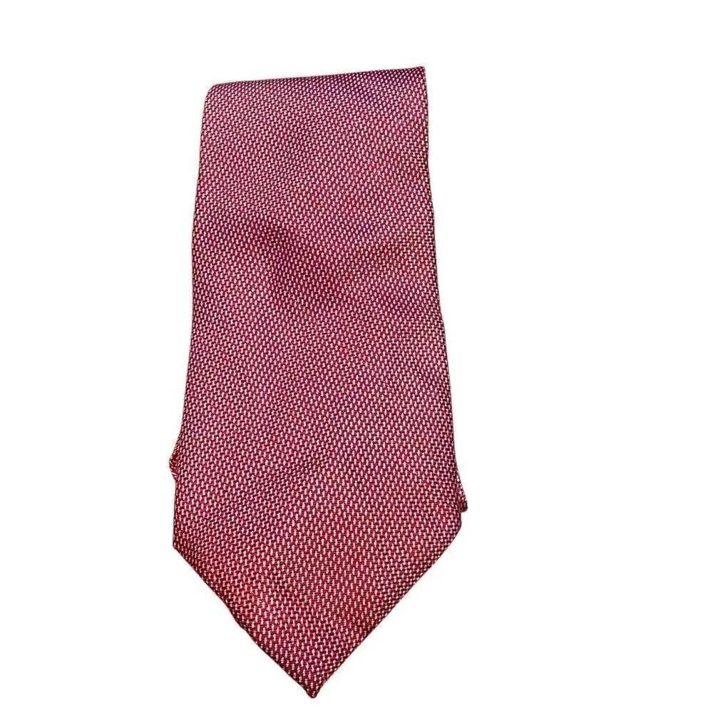 346 Brooks Brothers red 100% silk tie